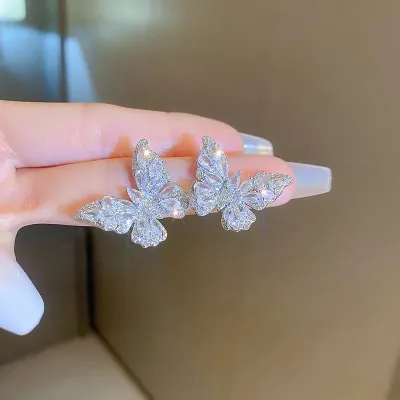 Elegant Butterfly Zircon Crystal Pendant Necklace Set (4 pcs)
